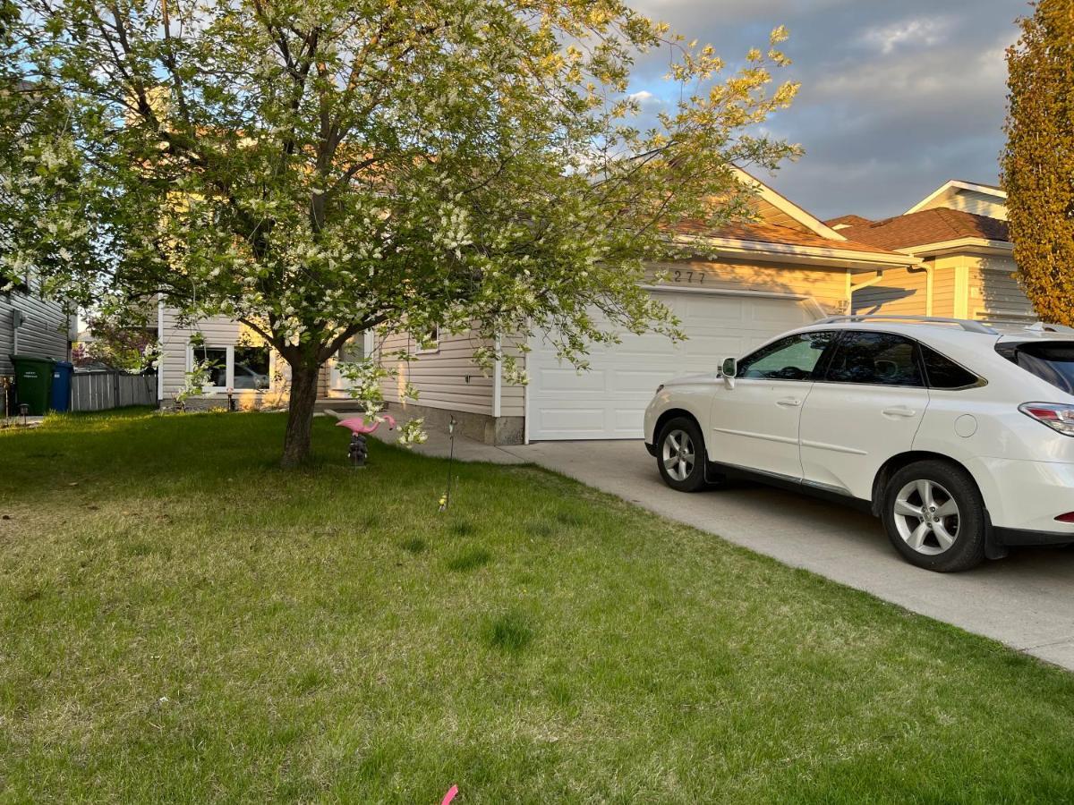 Citadel Hills Valley YYC Exterior photo